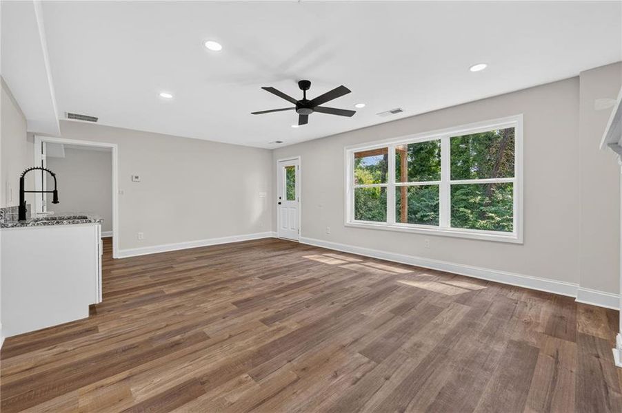 Spacious, unfurnished interior of a new home in , Decatur (Image 37).
