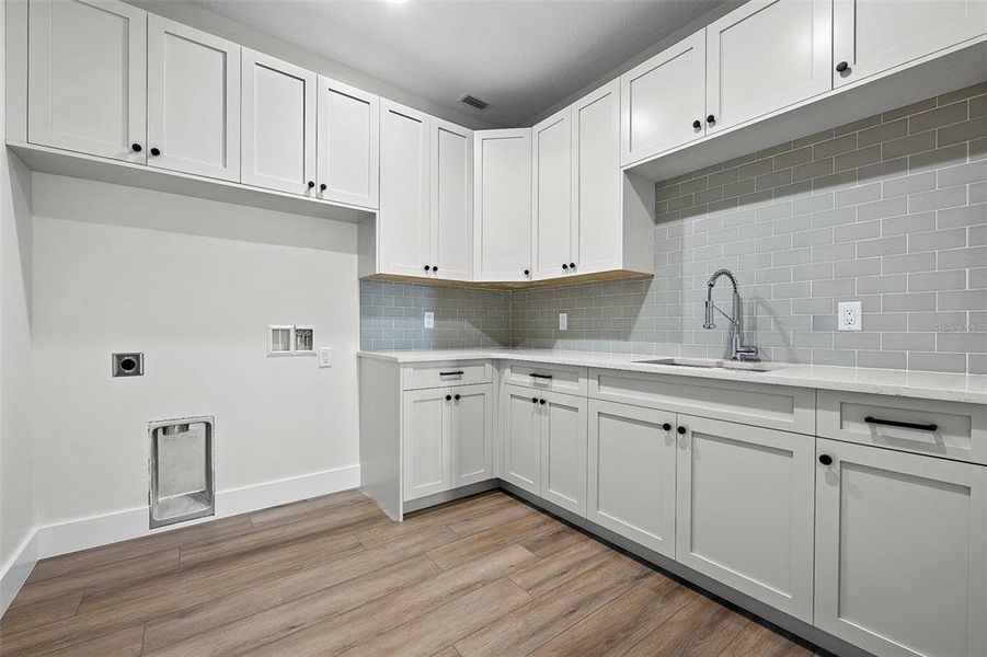 Furnished interior view inside a new home in , Lake City (Image 34).