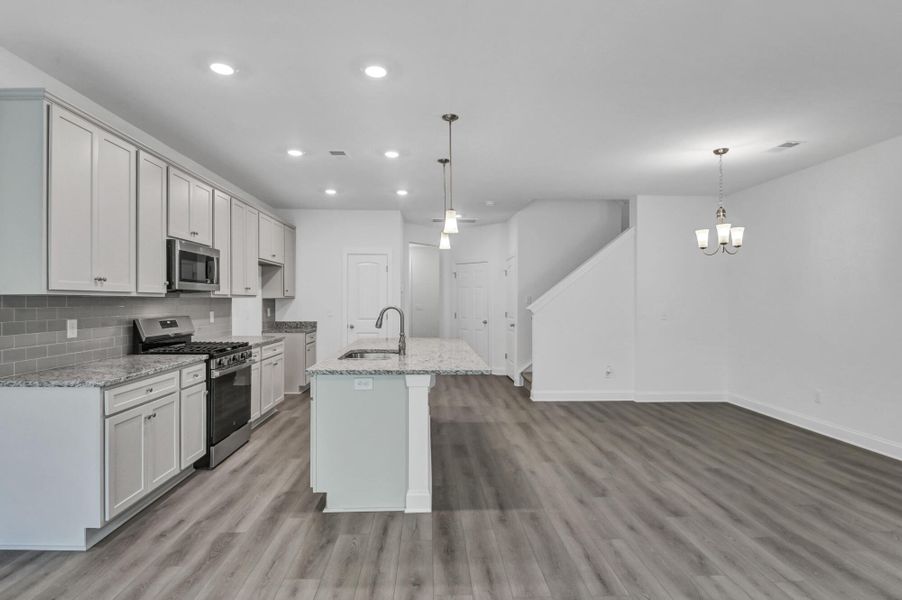 Spacious, unfurnished interior of a new home in Kensington Place Townhomes, Lexington (Image 23).