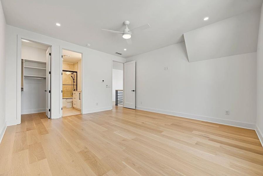 Spacious, unfurnished interior of a new home in , Marietta (Image 89). Spacious, unfurnished interior of a new home in , Marietta (Image 89).