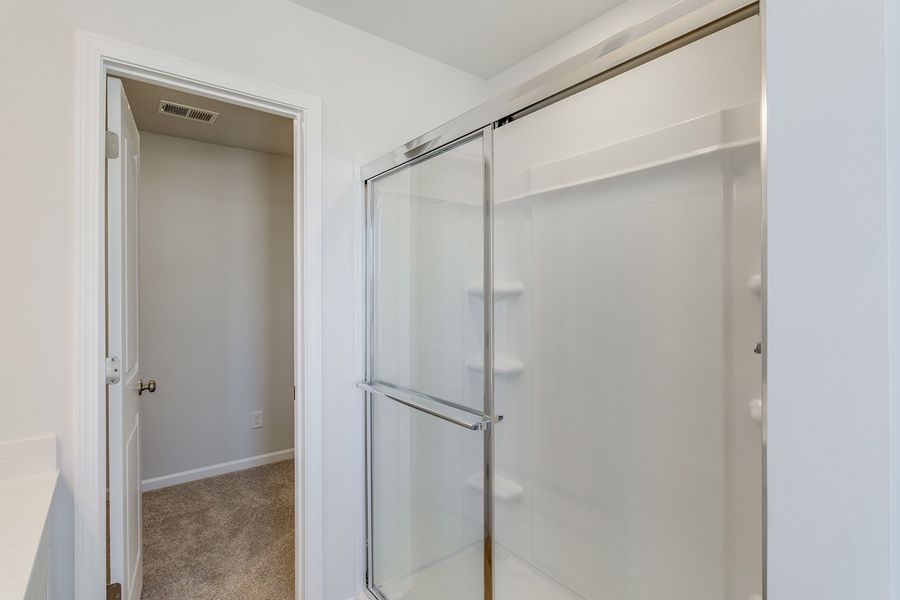 Spacious, unfurnished interior of a new home in Haynes Park, Columbia (Image 24).