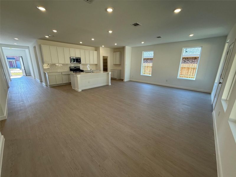 REPRESENTATIVE, NOT ACTUAL HOME