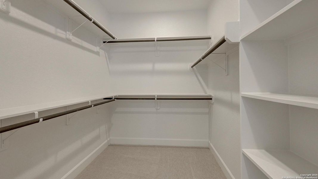 Spacious, unfurnished interior of a new home in The Dominion 70', San Antonio (Image 27). Spacious, unfurnished interior of a new home in The Dominion 70', San Antonio (Image 27).