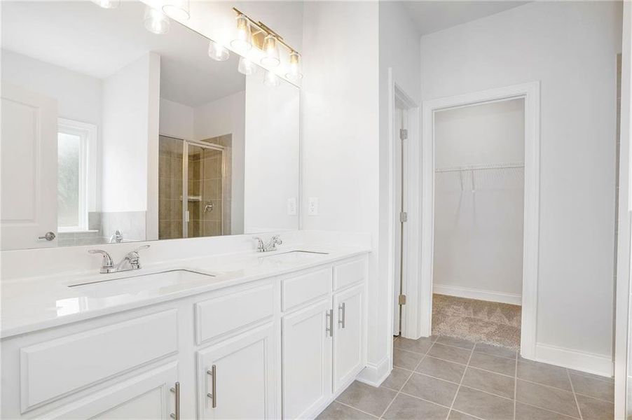 Furnished interior view inside a new home in Waters Edge, Mansfield (Image 7).
