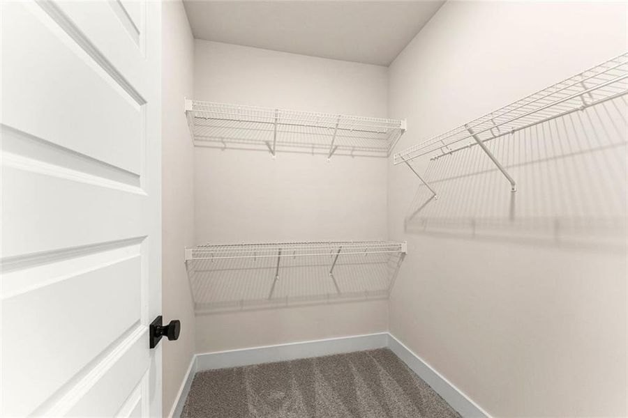 Spacious, unfurnished interior of a new home in , Gainesville (Image 82).