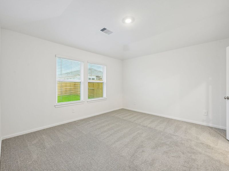 Spacious, unfurnished interior of a new home in Riviera Pines - Traditional Series, Huffman (Image 7).
