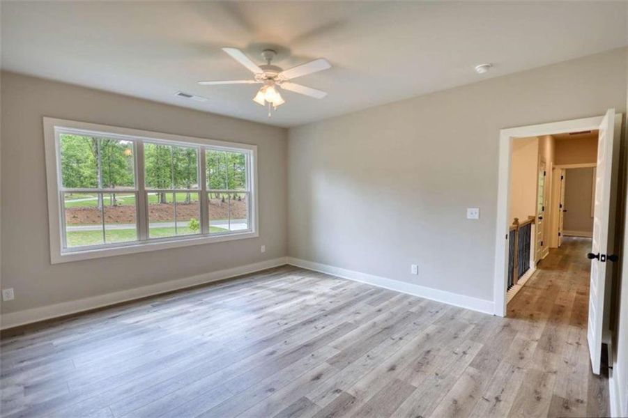 Spacious, unfurnished interior of a new home in , Monticello (Image 50).