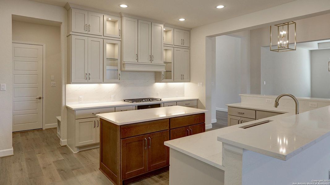 Furnished interior view inside a new home in Esperanza 80', Boerne (Image 5). Furnished interior view inside a new home in Esperanza 80', Boerne (Image 5).