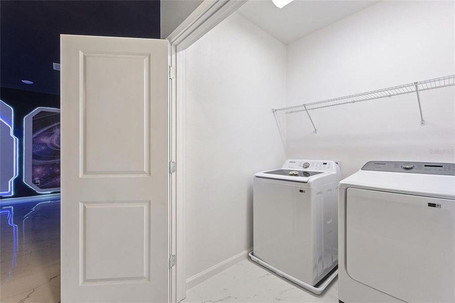 Furnished interior view inside a new home in , Kissimmee (Image 8).