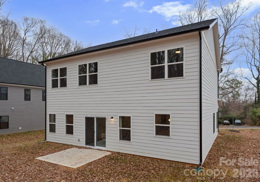 Exterior details and patio area of a home in , Charlotte (Image 28).