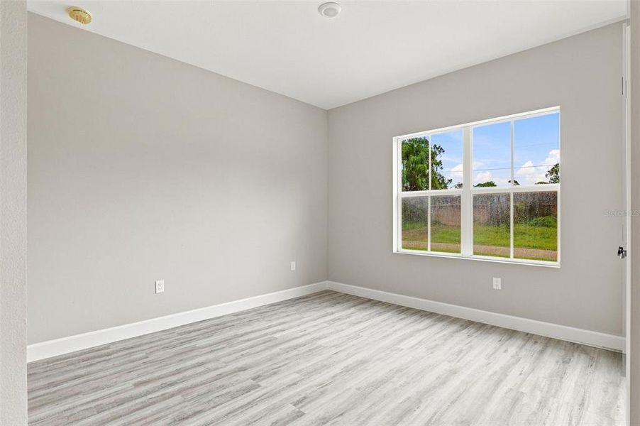 Spacious, unfurnished interior of a new home in , North Port (Image 21).