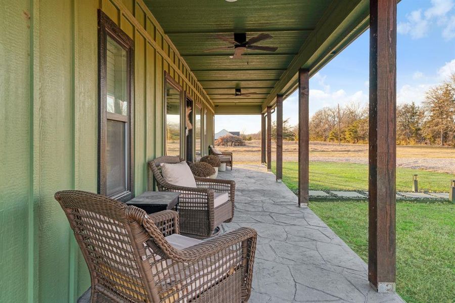 Exterior details and patio area of a home in , Honey Grove (Image 16).