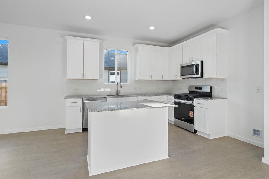 Furnished interior view inside a new home in Windcress, Baytown (Image 6). Furnished interior view inside a new home in Windcress, Baytown (Image 6).