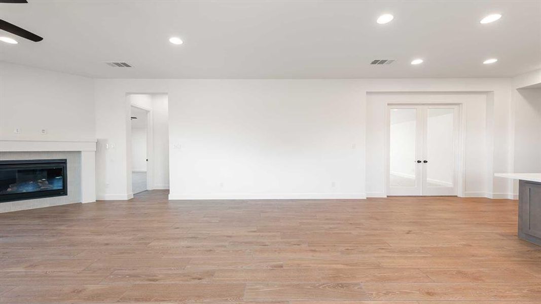 Spacious, unfurnished interior of a new home in North Sky 55', Celina (Image 21). Spacious, unfurnished interior of a new home in North Sky 55', Celina (Image 21).