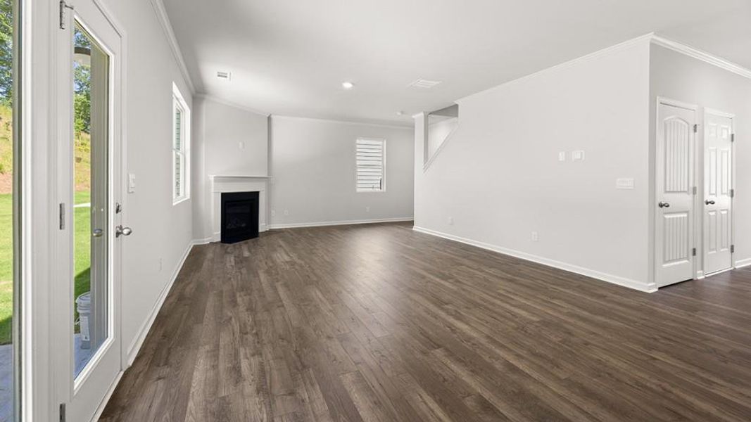 Spacious, unfurnished interior of a new home in Thompson Ridge, Dallas (Image 22). Spacious, unfurnished interior of a new home in Thompson Ridge, Dallas (Image 22).