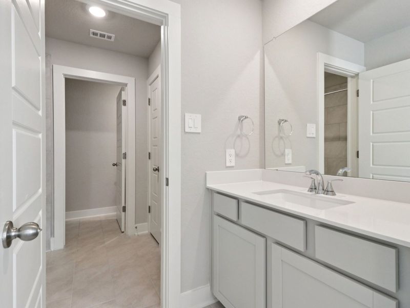 Furnished interior view inside a new home in Sagebrooke - Premier Series, San Antonio (Image 10).