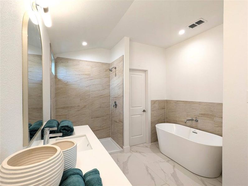 Furnished interior view inside a new home in , Dallas (Image 13).