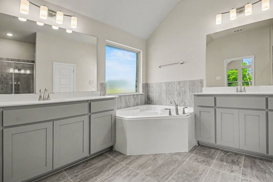 Furnished interior view inside a new home in Cole Crossing Estates, DeSoto (Image 11). Furnished interior view inside a new home in Cole Crossing Estates, DeSoto (Image 11).