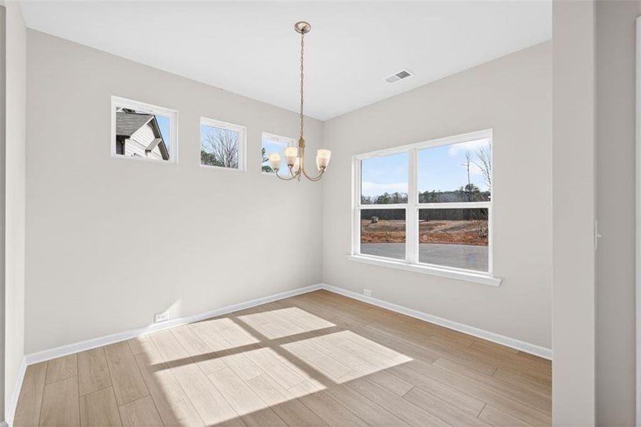 Spacious, unfurnished interior of a new home in Allen Manor, Hoschton (Image 16).