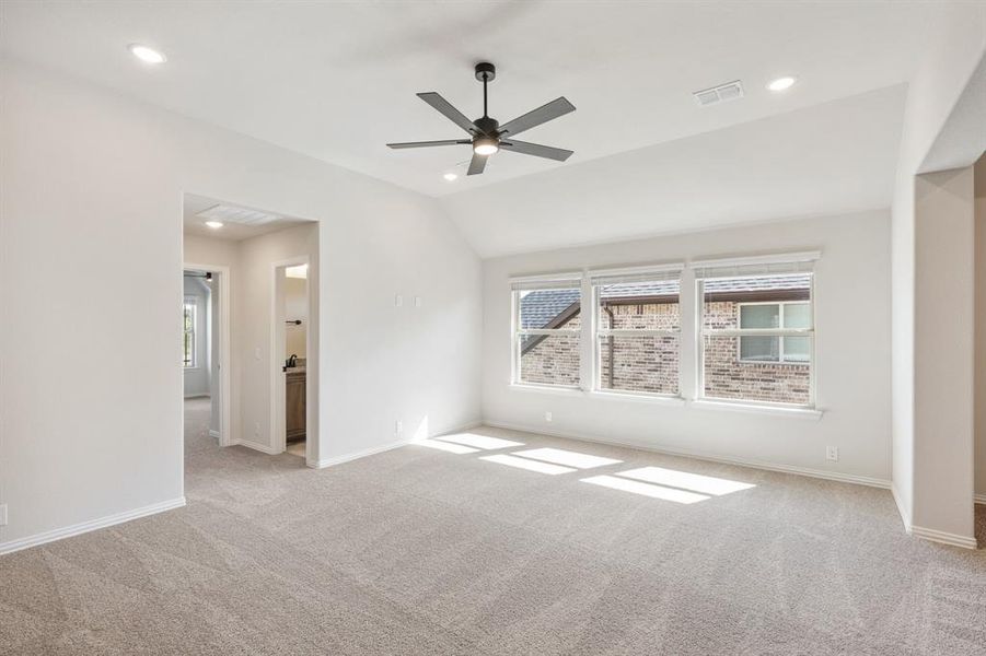 Spacious, unfurnished interior of a new home in Mockingbird Hills 60-65, Joshua (Image 23).