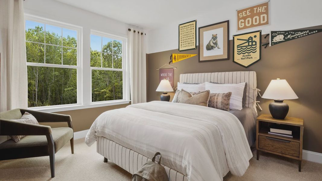 Townsend home plan secondary bedroom/guest suite with closet and natural lighting