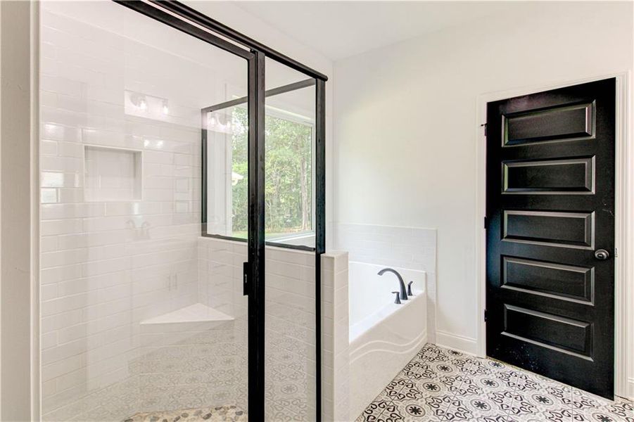 Furnished interior view inside a new home in , Villa Rica (Image 8).