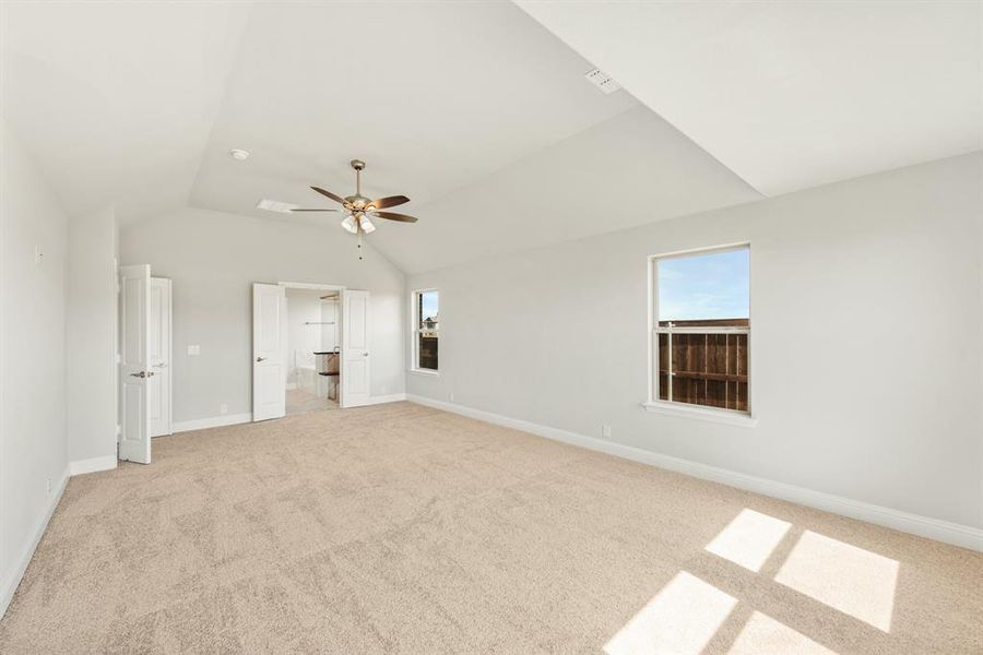 Spacious, unfurnished interior of a new home in Silo Mills Classic 70, Cleburne (Image 35).