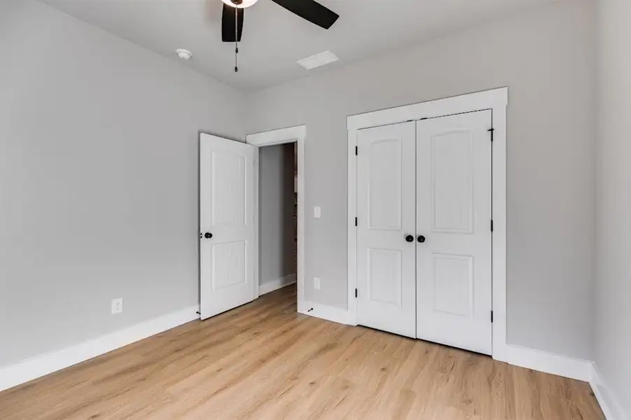Spacious, unfurnished interior of a new home in , Cedartown (Image 19).