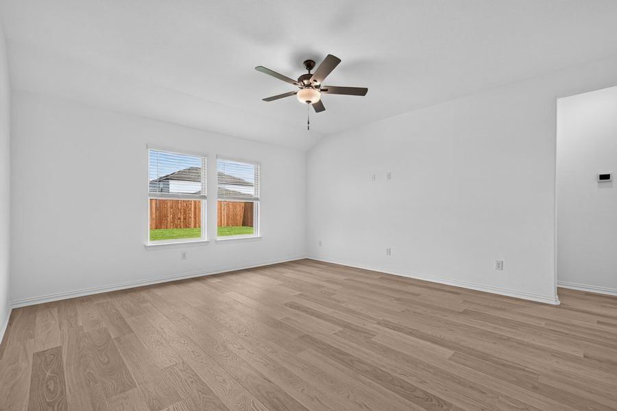 Spacious, unfurnished interior of a new home in River Ridge, Crandall (Image 14).