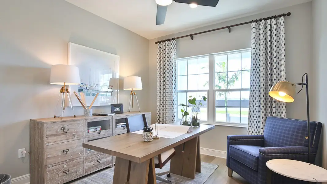 Furnished interior view inside a new home in Palm Grove, Lakewood Ranch (Image 47).