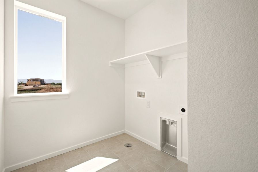 Spacious, unfurnished interior of a new home in Cordovan, Firestone (Image 33). Spacious, unfurnished interior of a new home in Cordovan, Firestone (Image 33).