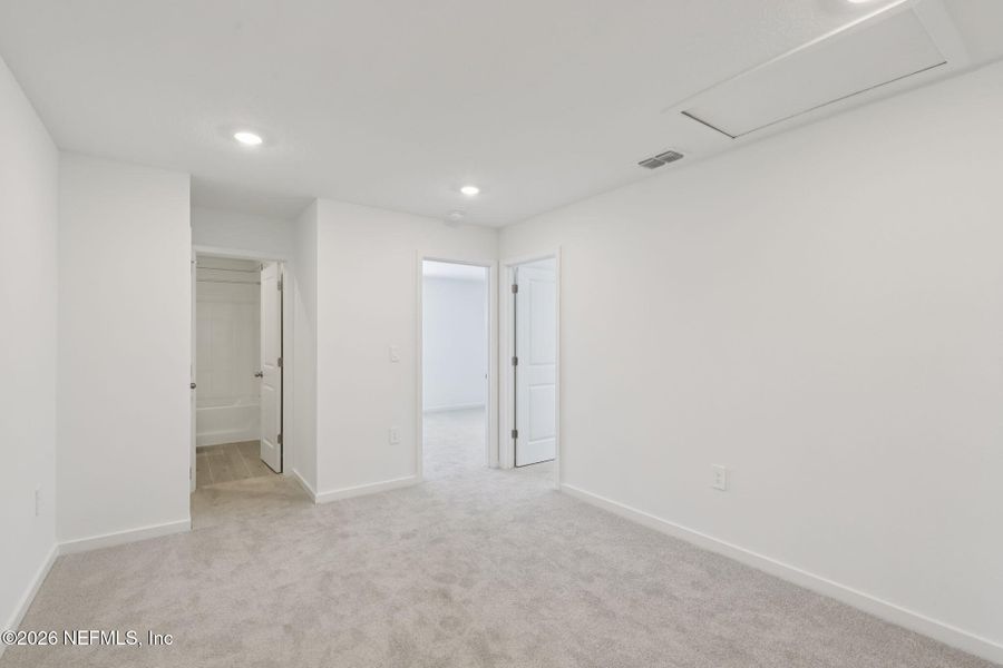 Spacious, unfurnished interior of a new home in Cypress Meadows - The Villas, Jacksonville (Image 16). Spacious, unfurnished interior of a new home in Cypress Meadows - The Villas, Jacksonville (Image 16).