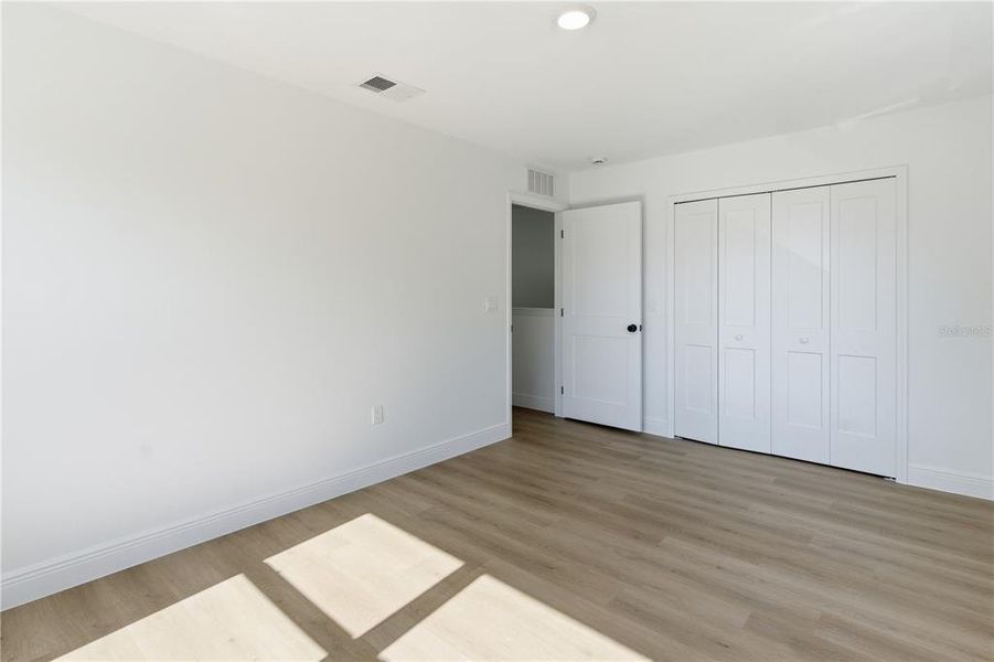 Spacious, unfurnished interior of a new home in , Altamonte Springs (Image 15). Spacious, unfurnished interior of a new home in , Altamonte Springs (Image 15).