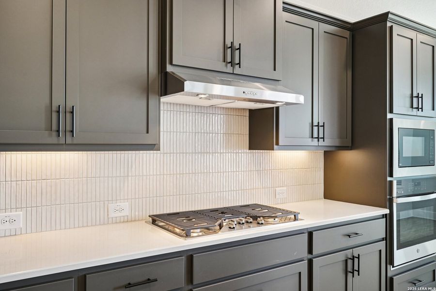 Close-up of interior finishes inside a home in Meyer Ranch, New Braunfels (Image 19).