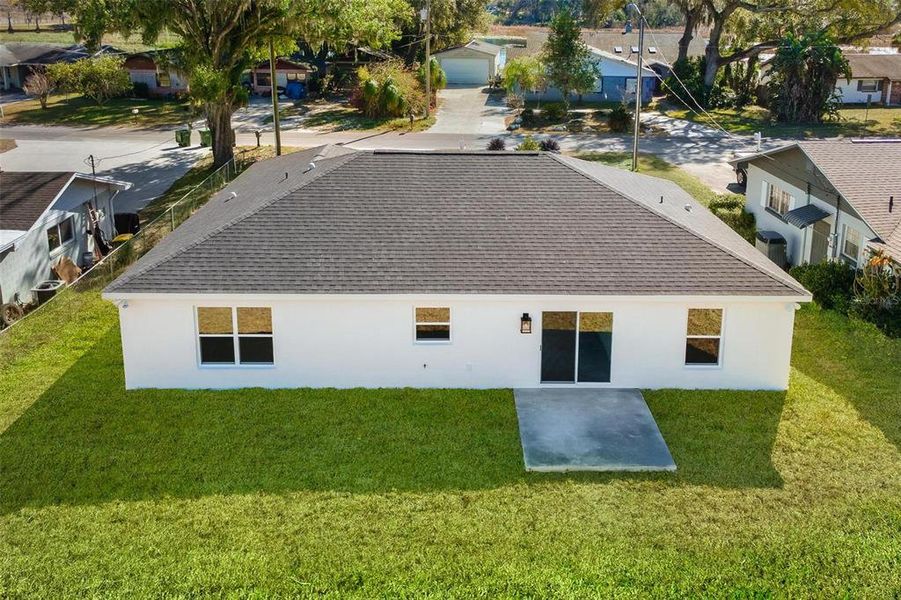 Exterior details and patio area of a home in , Leesburg (Image 22).