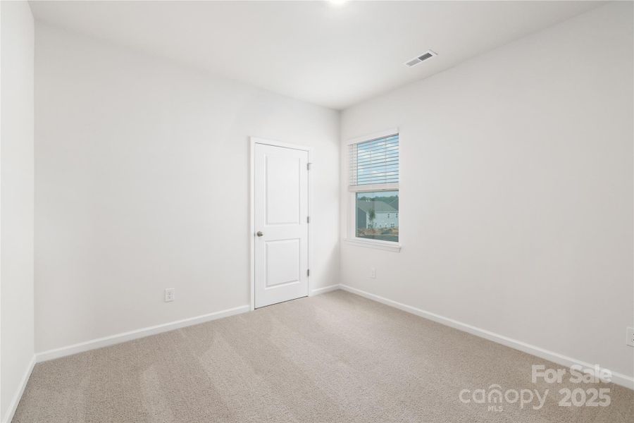 Spacious, unfurnished interior of a new home in Nolen Farm, Gastonia (Image 20). Spacious, unfurnished interior of a new home in Nolen Farm, Gastonia (Image 20).