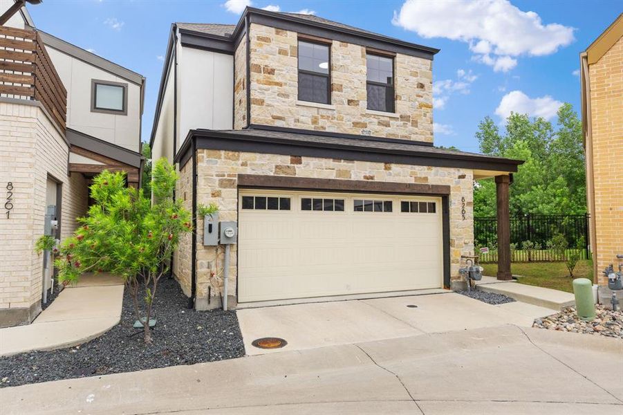 Front exterior of a new home in , Dallas, TX, highlighting curb appeal (Image 1). Front exterior of a new home in , Dallas, TX, highlighting curb appeal (Image 1).
