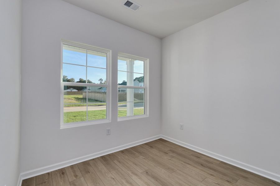 Spacious, unfurnished interior of a new home in Jordan Grove, Conway (Image 22).