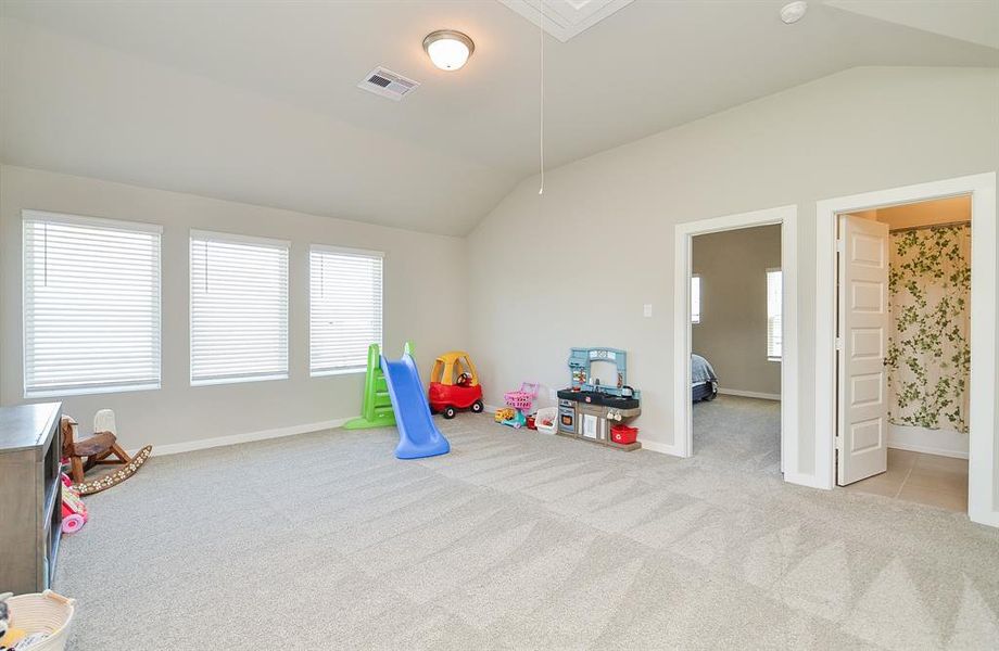 Spacious Upstairs Gameroom