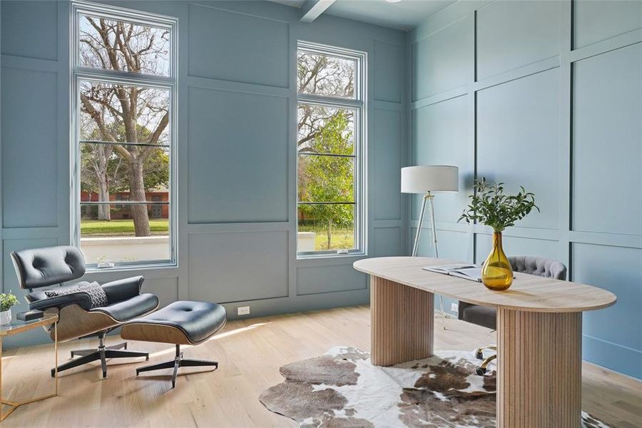 Furnished interior view inside a new home in , Dallas (Image 14). Furnished interior view inside a new home in , Dallas (Image 14).