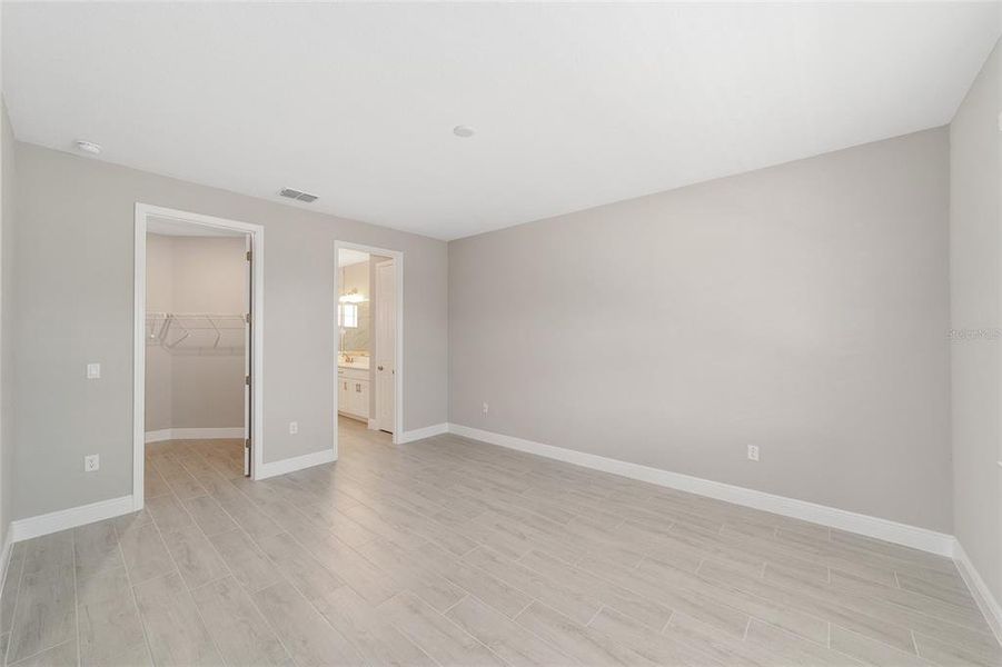 Spacious, unfurnished interior of a new home in On Top of the World Communities, Ocala (Image 36).