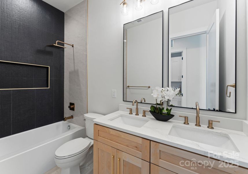 Furnished interior view inside a new home in , Charlotte (Image 33). Furnished interior view inside a new home in , Charlotte (Image 33).