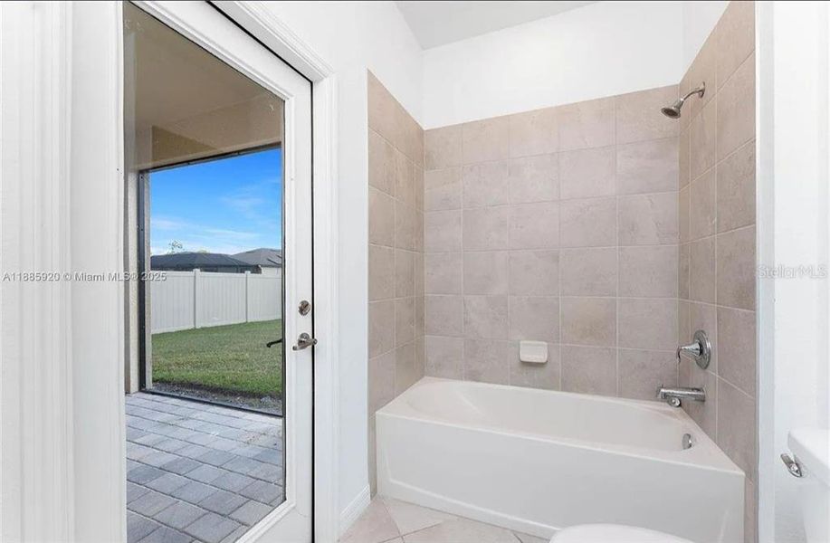 Furnished interior view inside a new home in , Port Charlotte (Image 8).