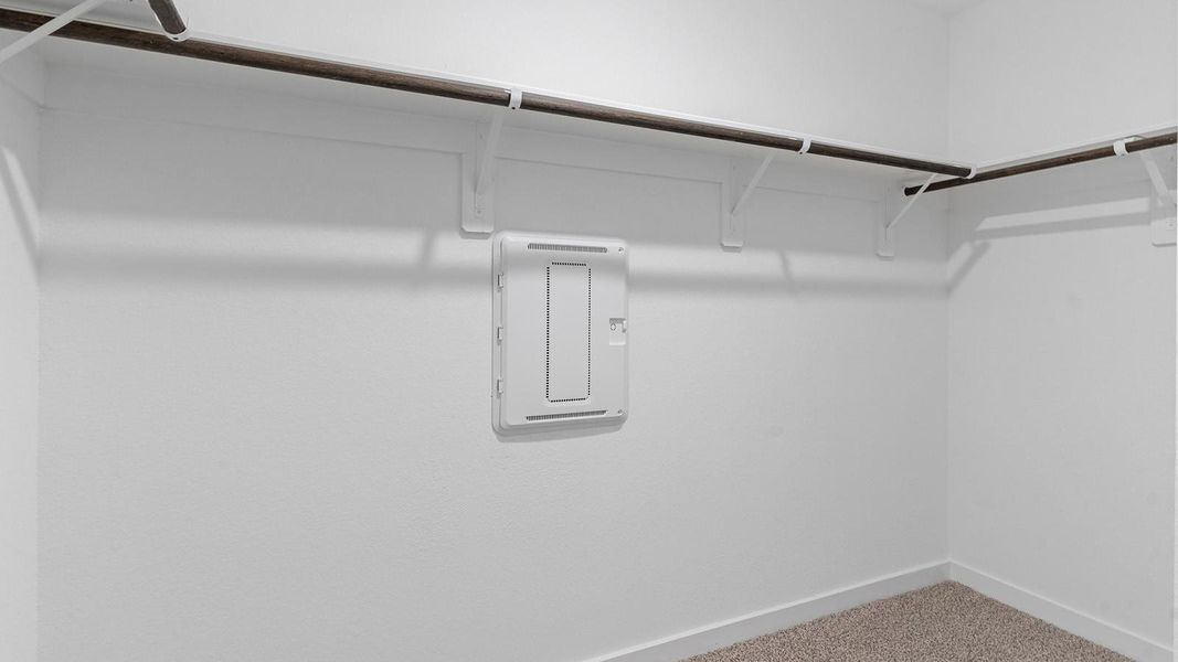 Spacious, unfurnished interior of a new home in Caldwell Crossing, Iowa Colony (Image 23). Spacious, unfurnished interior of a new home in Caldwell Crossing, Iowa Colony (Image 23).