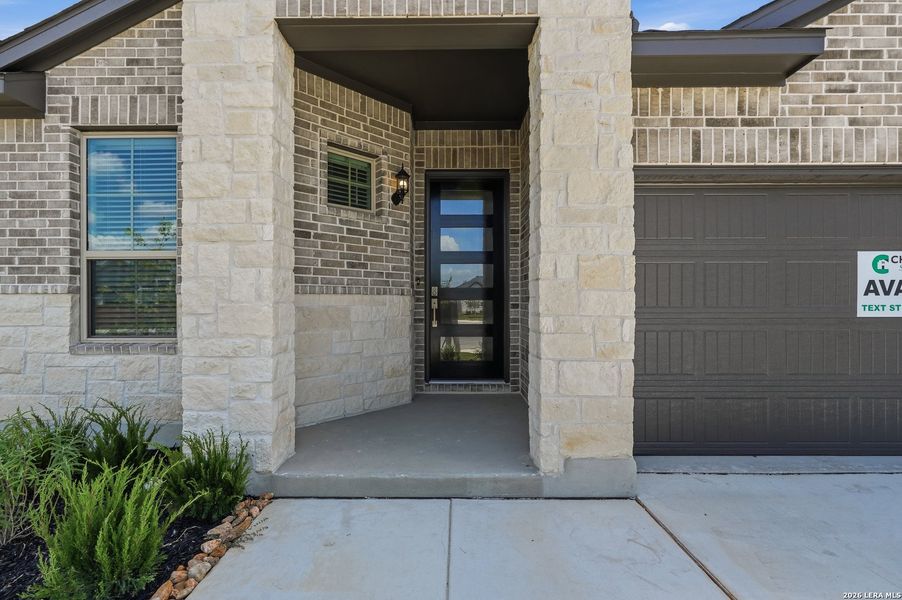 Exterior details and patio area of a home in Stillwater Ranch, San Antonio (Image 23). Exterior details and patio area of a home in Stillwater Ranch, San Antonio (Image 23).