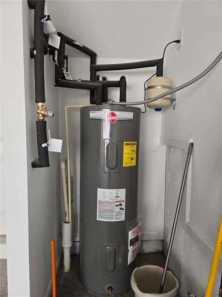 Image 43 of a home in .