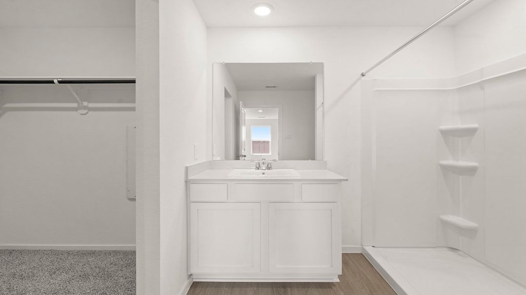 Furnished interior view inside a new home in Sunterra Lakes, Brookshire (Image 9).