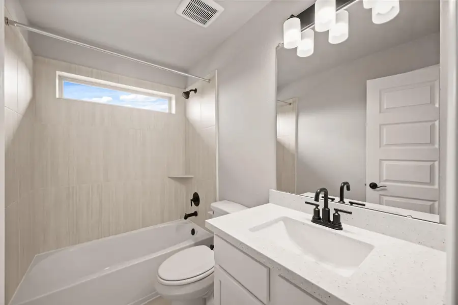 Furnished interior view inside a new home in Waterstone on Lake Conroe, Montgomery (Image 11). Furnished interior view inside a new home in Waterstone on Lake Conroe, Montgomery (Image 11).