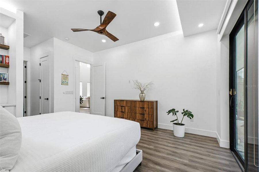 Furnished interior view inside a new home in , Port Charlotte (Image 11).