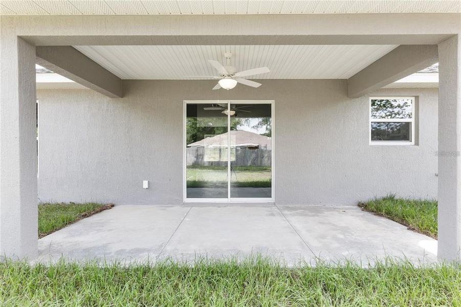 Exterior details and patio area of a home in , Ocala (Image 28).